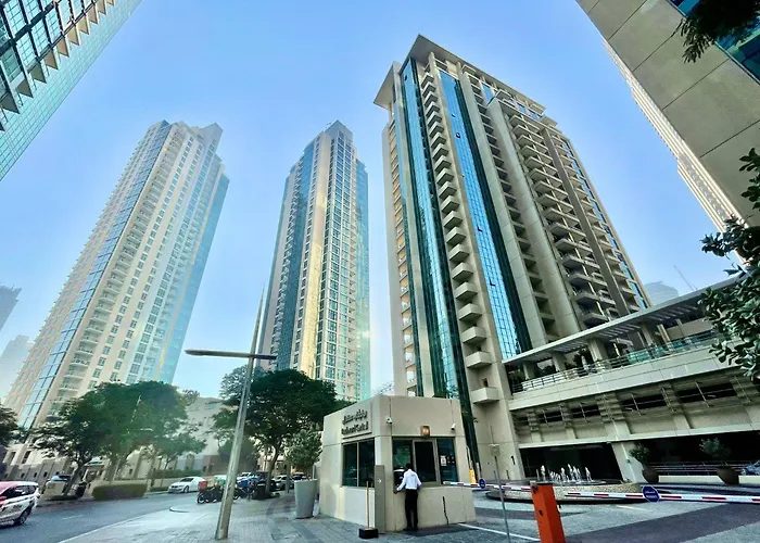 Boulevard 2 Br- Burj Khalifa-Dubai Mall- Pool-Gym